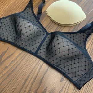 Lululemon perfect coverage bra, 3 pairs of new Lulu  garments